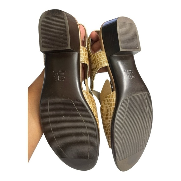 SAS Reptile Print Size 10.5 N Low Heel Comfort Open Toe
Sandals Adj Straps - Picture 8 of 10